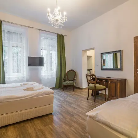 Bosak 1923 Hotel
